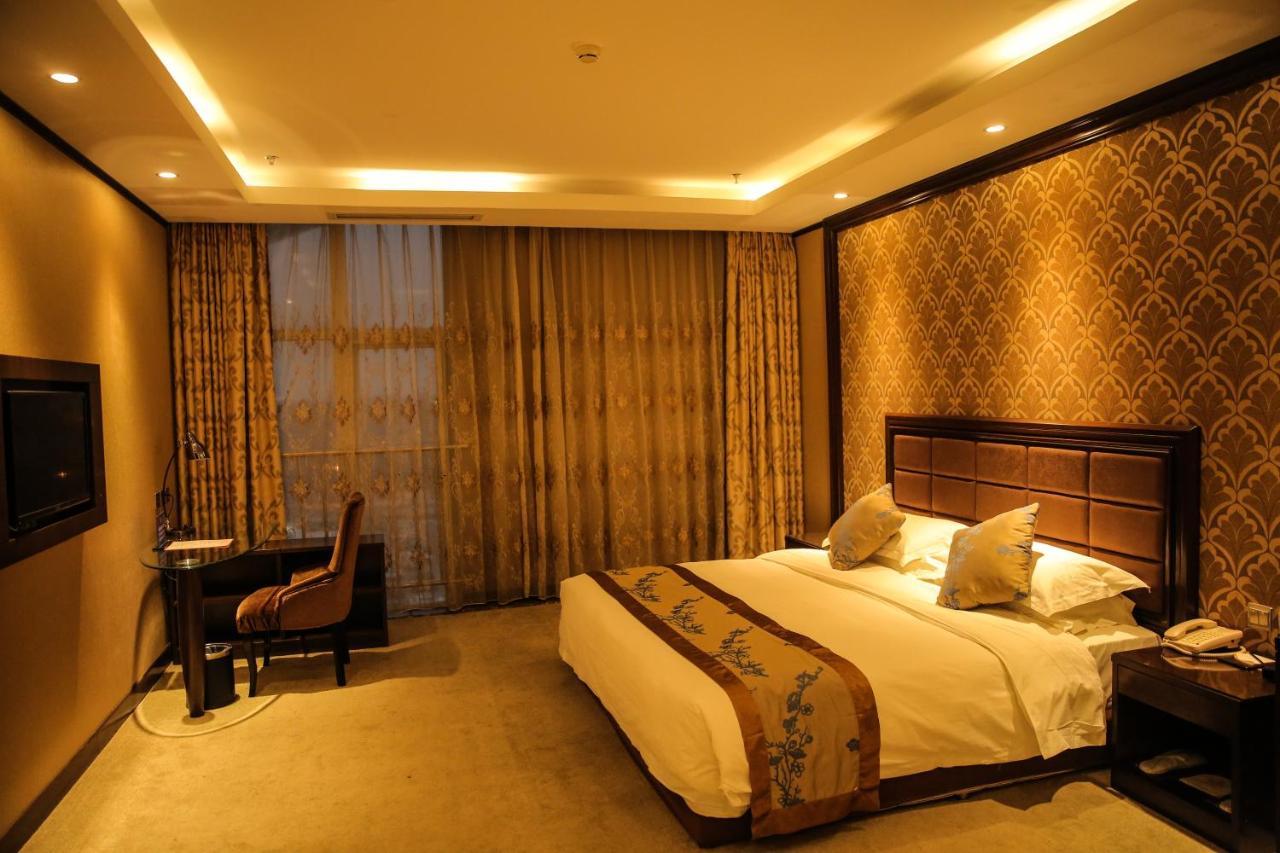 Days Hotel Beijing Guomen Esterno foto